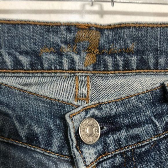 7 for All Mankind "Boy Cut" 4-Button Fly Bootcut Jeans Size 29 - Picture 6 of 11